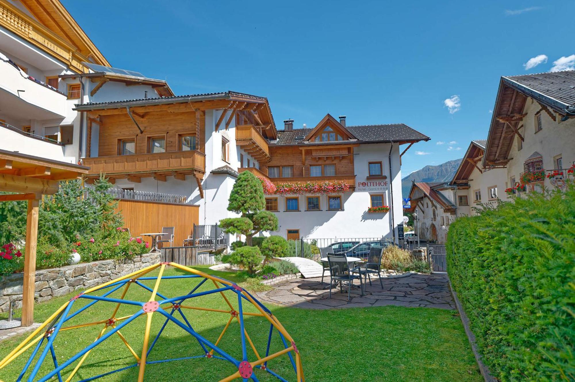 Poltehof Villa Fiss Exteriör bild