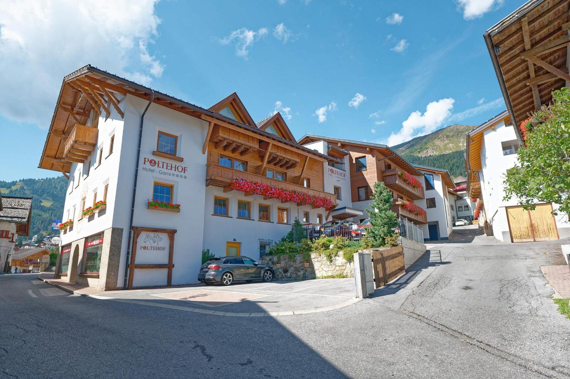 Poltehof Villa Fiss Exteriör bild